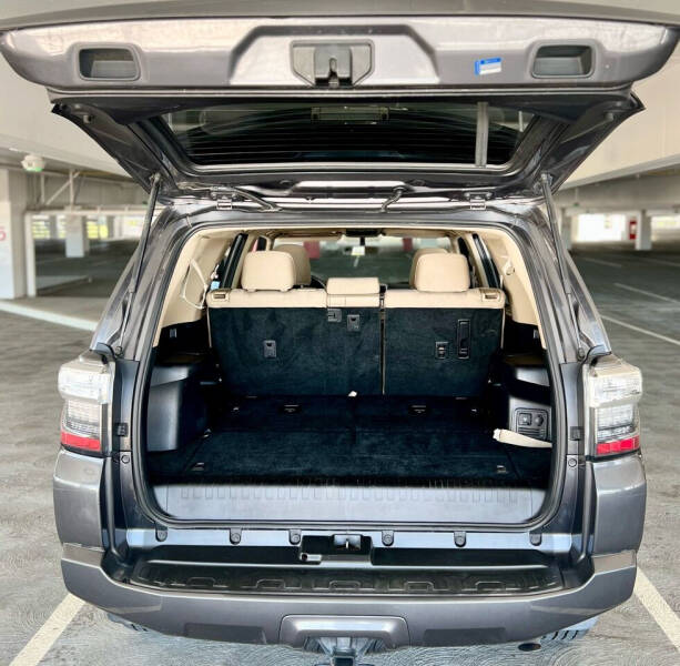 2017 Toyota 4Runner SR5