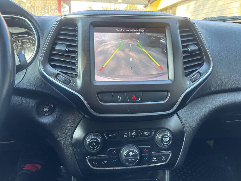 2020 Jeep Cherokee Trailhawk