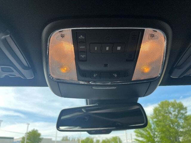 2022 Dodge Charger 26