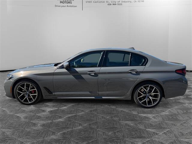 2022 BMW 5 Series 530i