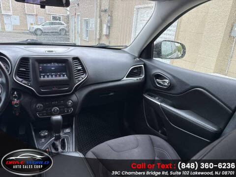 2019 Jeep Cherokee Latitude