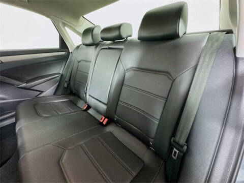 2022 Volkswagen Passat SE