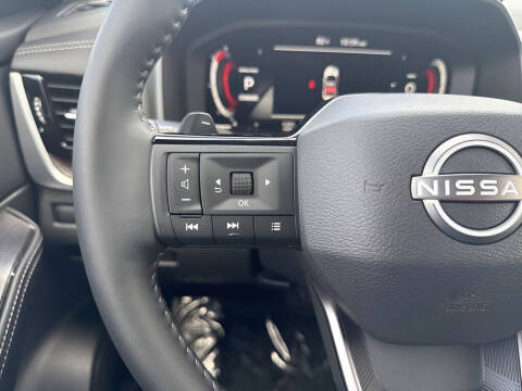 2025 Nissan Rogue Platinum