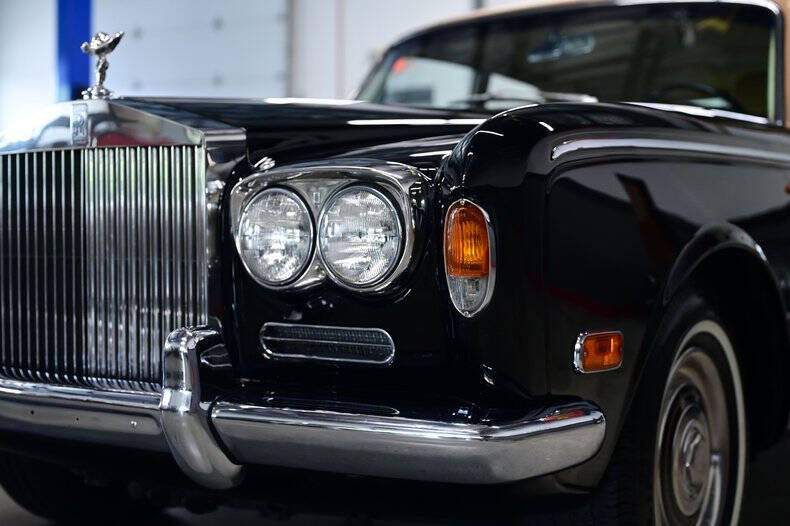1972 Rolls-Royce SILVER CLOUD LWB