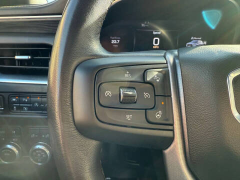 2022 GMC Yukon XL SLT