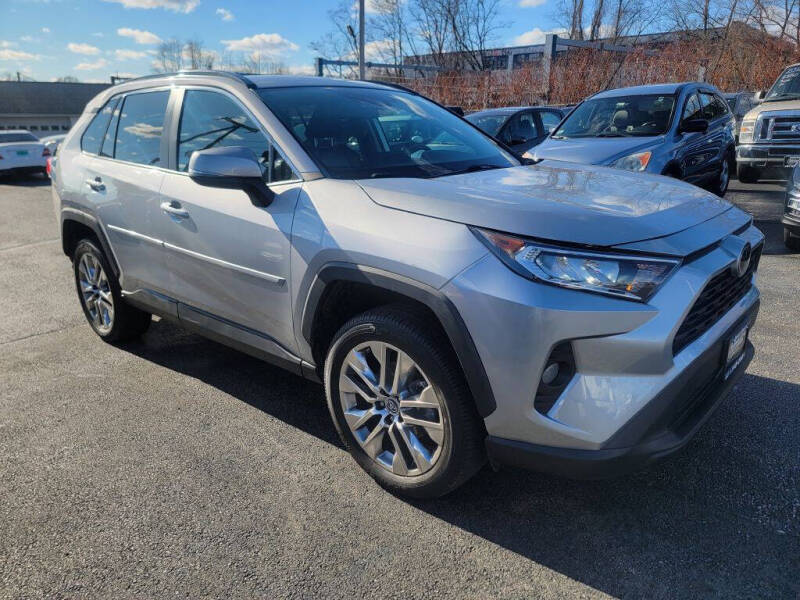 2019 Toyota RAV4 XLE Premium