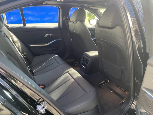 2021 BMW 3 Series 330e xDrive