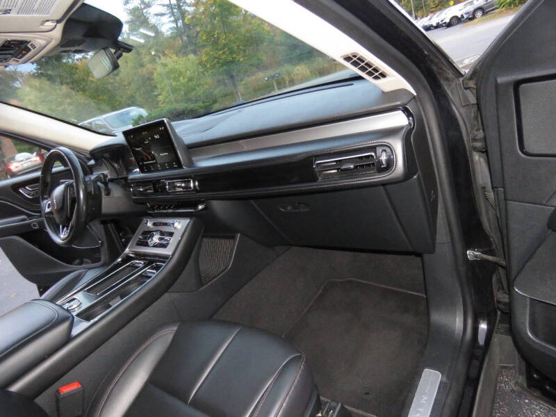 2022 Lincoln Aviator Livery