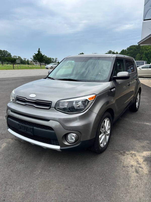 2018 Kia Soul +