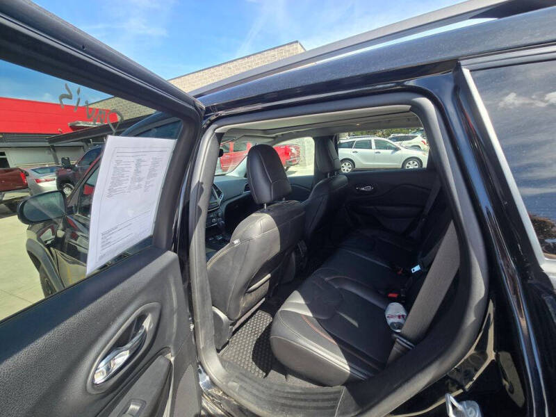2019 Jeep Cherokee Trailhawk