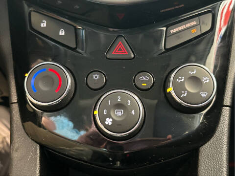 2019 Chevrolet Sonic LT Auto