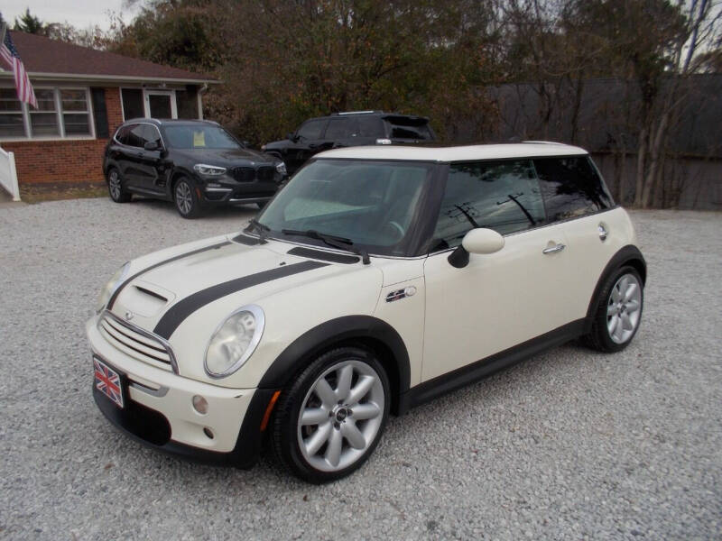 2005 MINI Cooper for sale at Carolina Auto Connection & Motorsports in Spartanburg SC
