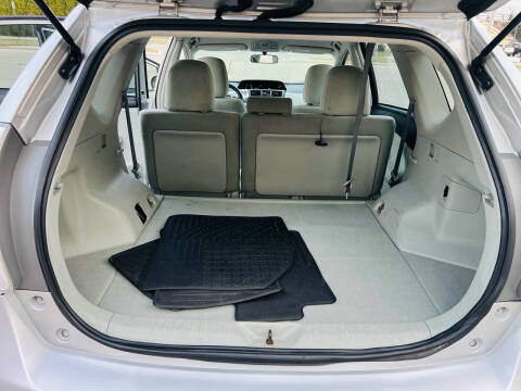 2012 Toyota Prius v Five