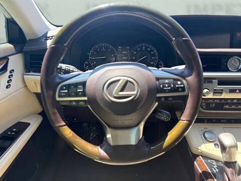 2016 Lexus ES 350
