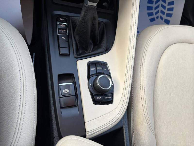 2017 BMW X1 sDrive28i