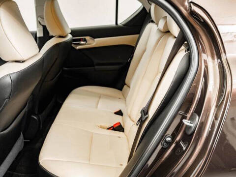 2014 Lexus CT 200h