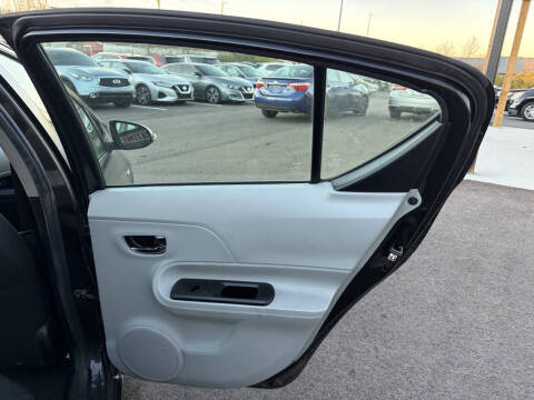 2012 Toyota Prius c Four