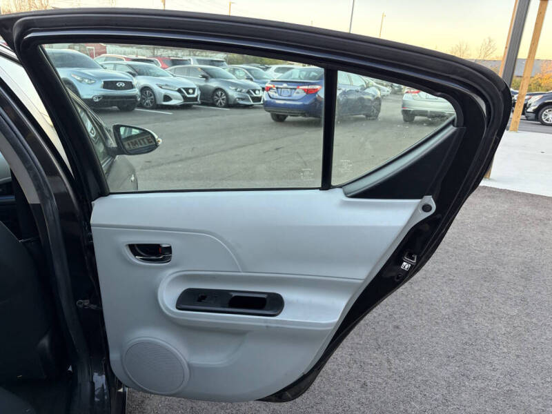 2012 Toyota Prius c Four