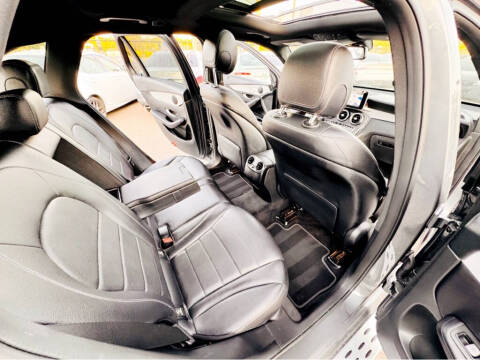 2019 Mercedes-Benz GLC GLC 300