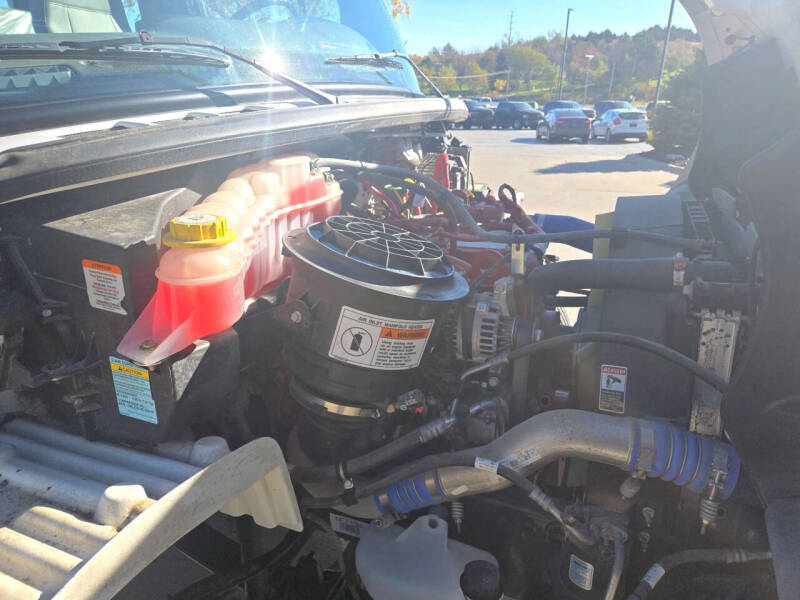 2022 Freightliner M2 106