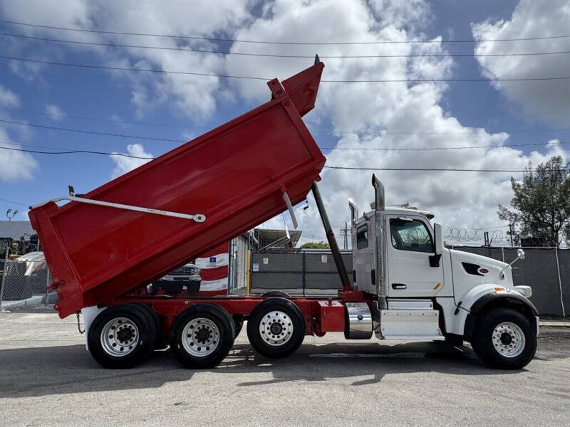 2017 Peterbilt 567