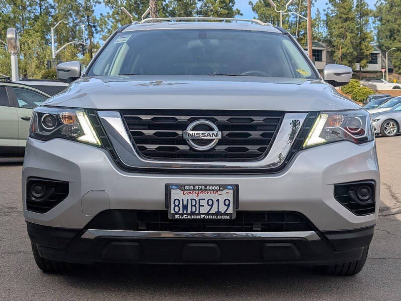 2020 Nissan Pathfinder S