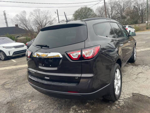 2017 Chevrolet Traverse LT