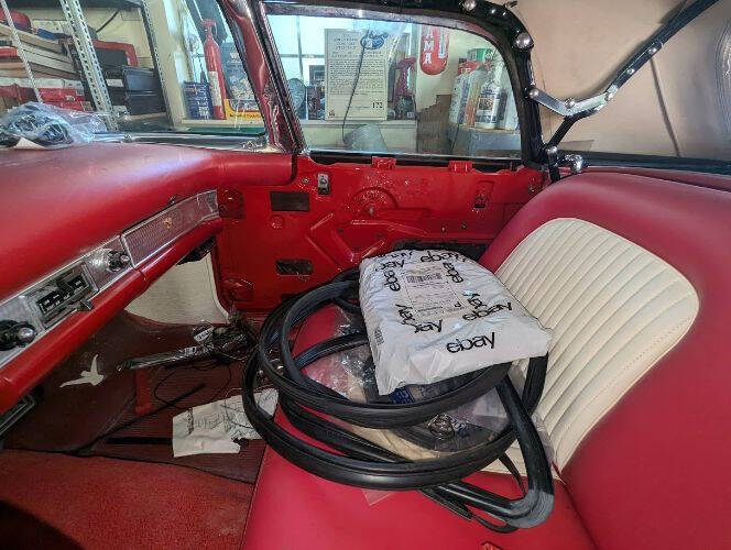 1955 Ford Thunderbird