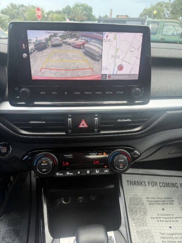 2022 Kia Forte GT Line