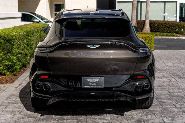 2026 Aston Martin DBX 707