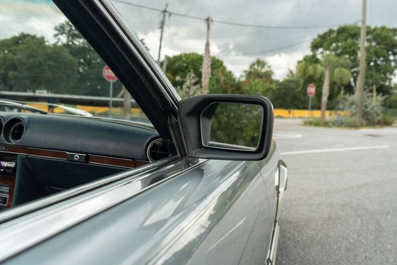 1981 Mercedes-Benz SL-Class