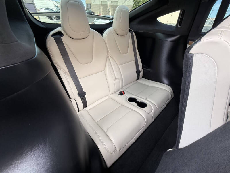 2020 Tesla Model X Performance