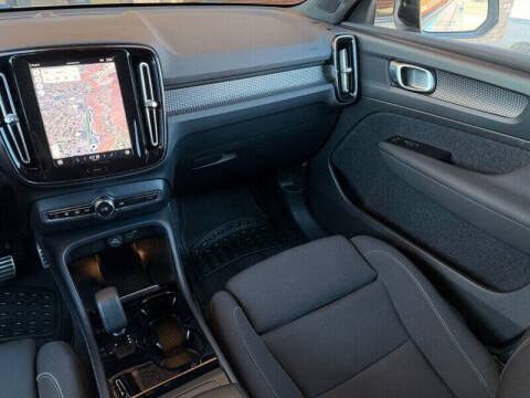 2022 Volvo XC40 Recharge Twin Core