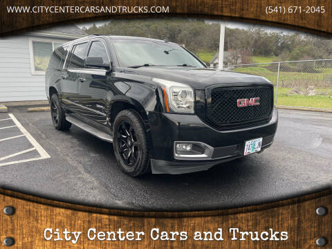 2015 GMC Yukon XL for sale at City Center Cars and Trucks in Roseburg OR
