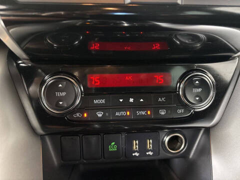 2025 Mitsubishi Eclipse Cross SE