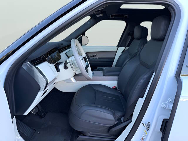 2023 Land Rover Range Rover P400 SE