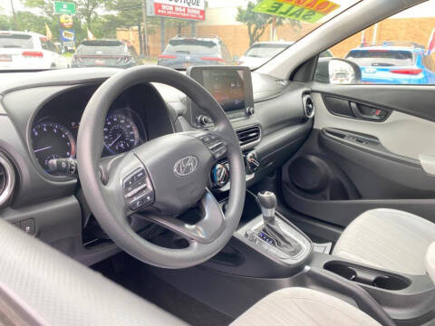 2022 Hyundai Kona SEL
