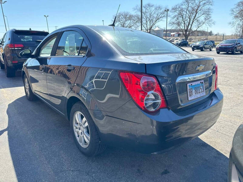 2013 Chevrolet Sonic LT Auto