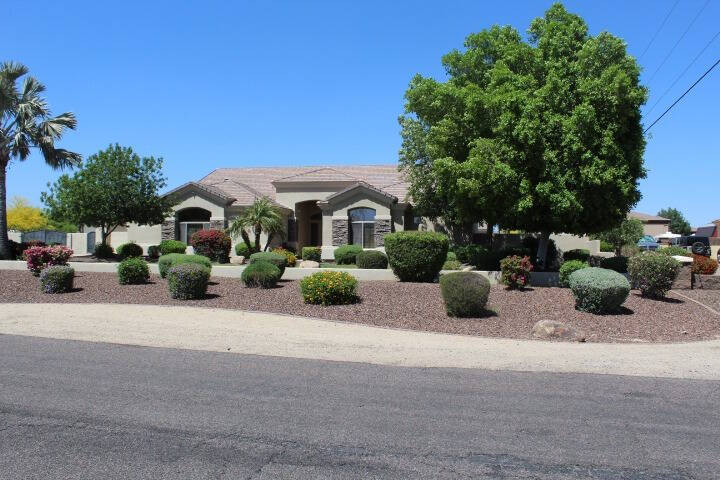 1985 custom home 3600 ft