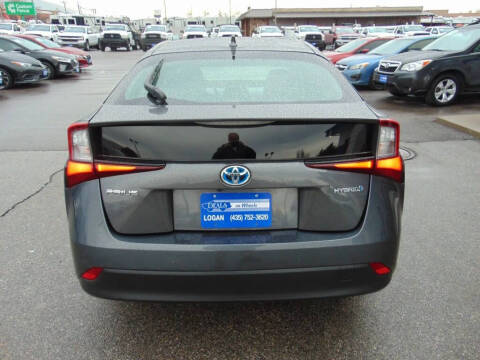 2021 Toyota Prius LE