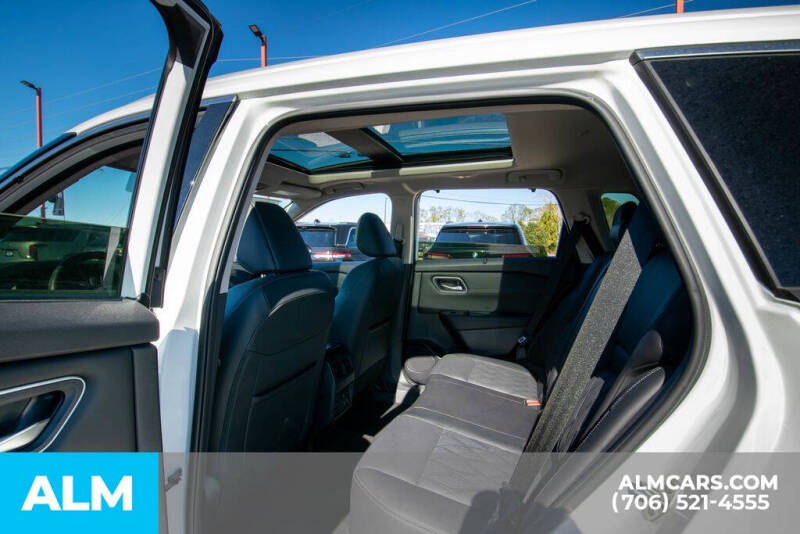 2024 Nissan Rogue Platinum