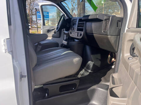 2015 Chevrolet Express 2500