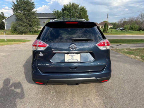 2015 Nissan Rogue S