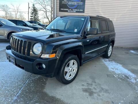 2010 Jeep Patriot for sale at Auto Connection in Waterloo IA