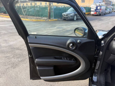 2015 MINI Countryman Cooper