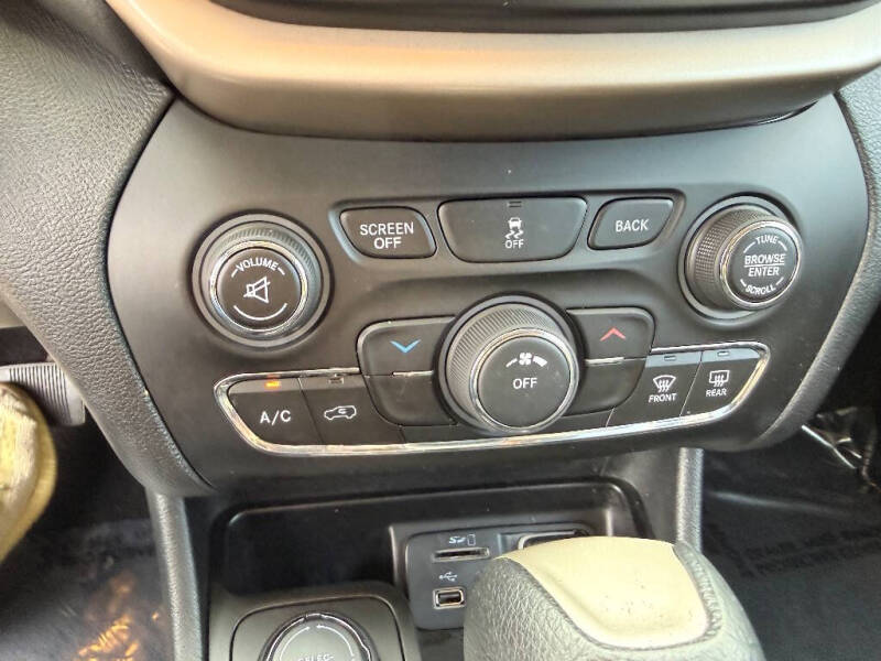 2016 Jeep Cherokee Latitude