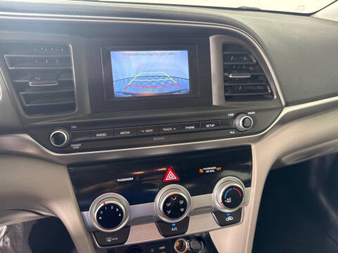 2019 Hyundai Elantra