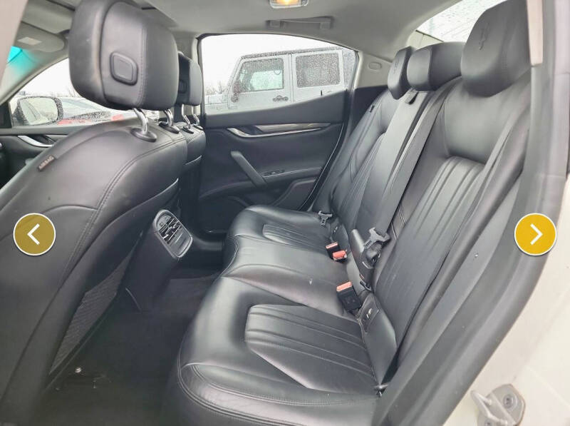 2015 Maserati Ghibli