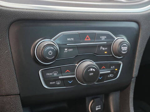 2020 Dodge Charger SXT