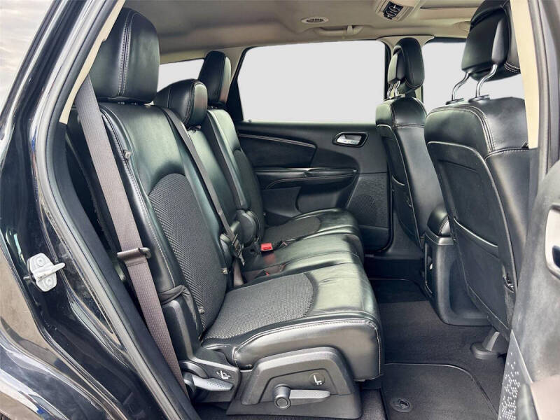 2020 Dodge Journey Crossroad